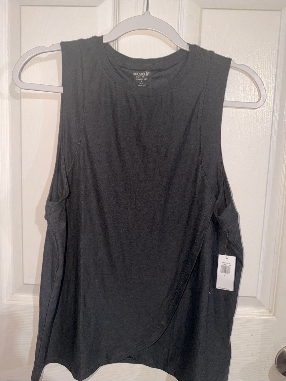 Old Navy Black Women's Athletic Sleeveless Tank